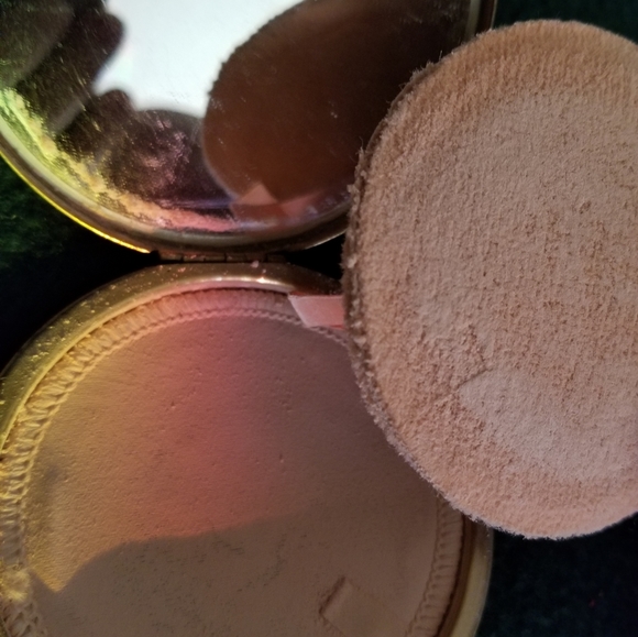 Pilcher compact - Picture 2 of 6